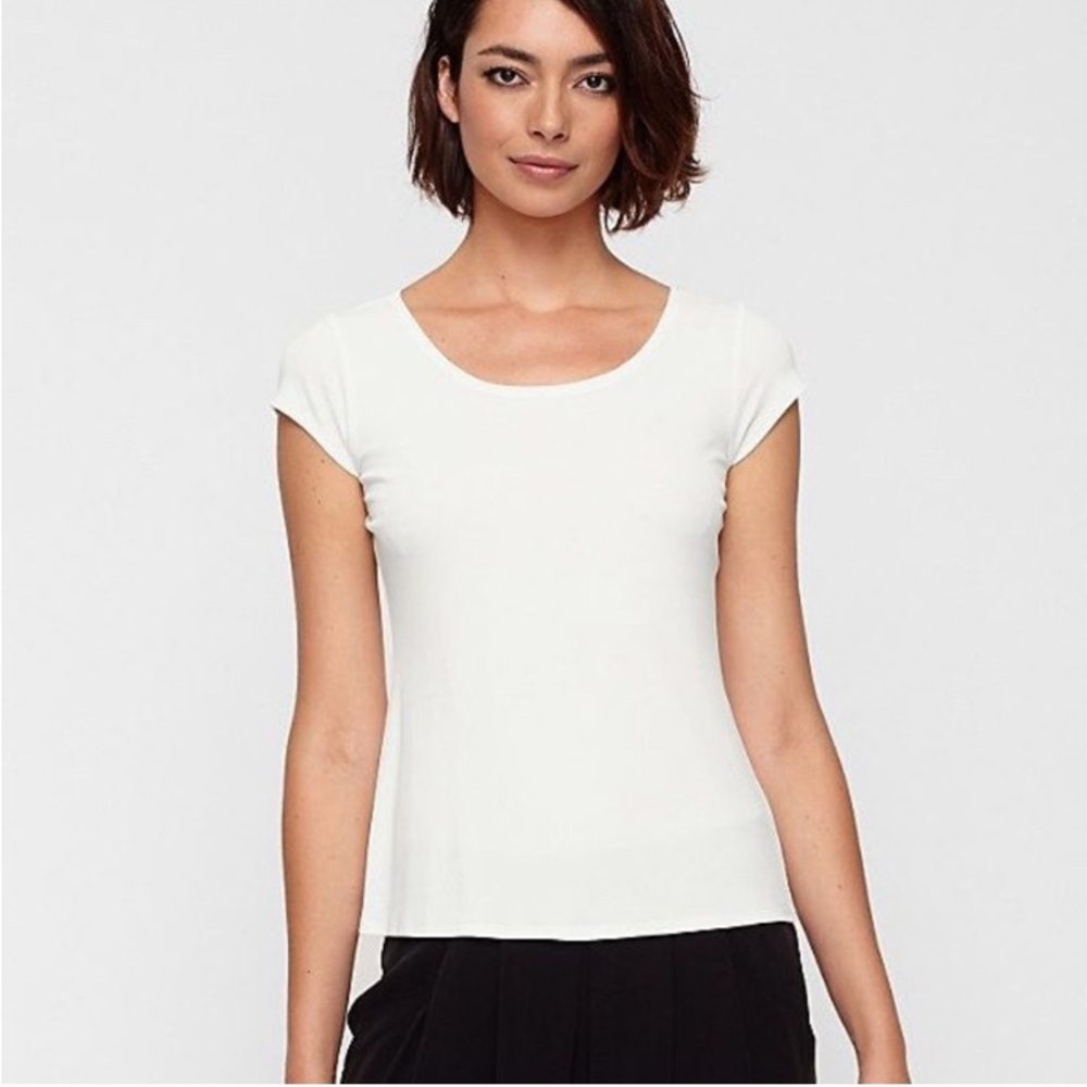 Eileen Fisher White Short Sleeve Silk Knit Tee